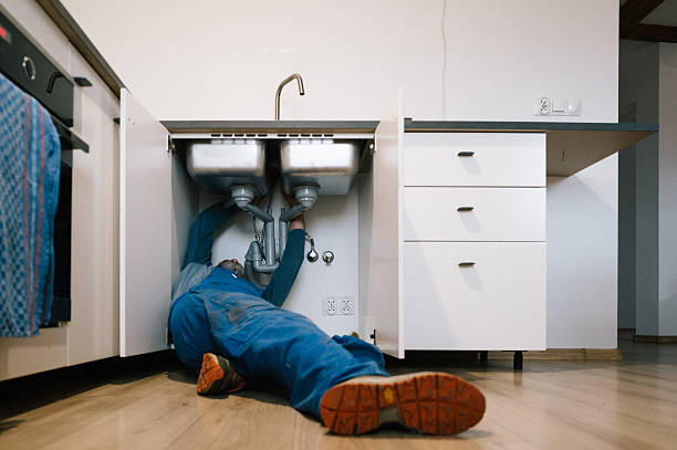 Professional Emergency Plumber technician working in Columbus, MN